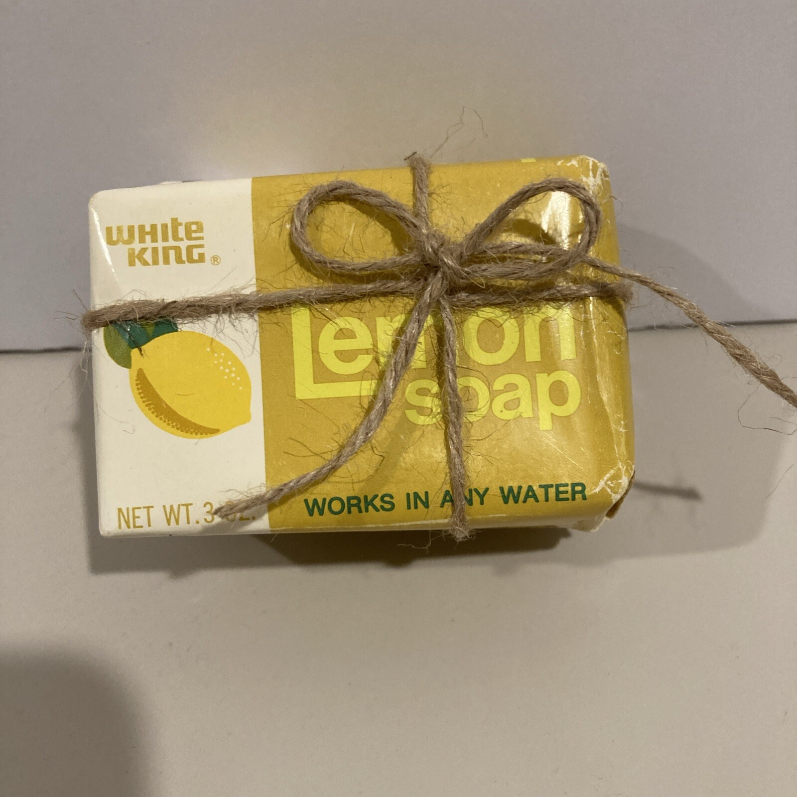 Vintage White King Lemon Bar Soap 3oz. Total Of 10 Bars. HC-2