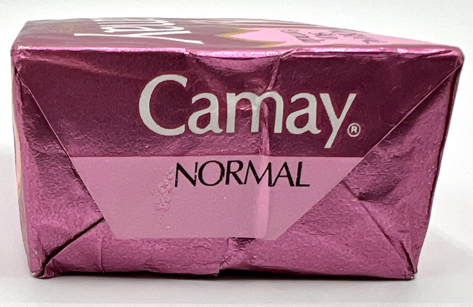 Camay 4.75 Oz, Beauty Soap Bar Cleanses While Softening, 1 Bar.