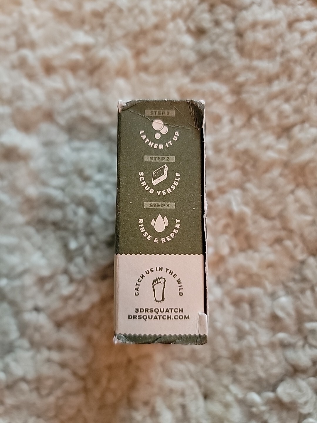 Dr. Squatch Disney Star Wars Men’s Natural Soap 5 oz Bar Yoda Wisdom Wash Lotus