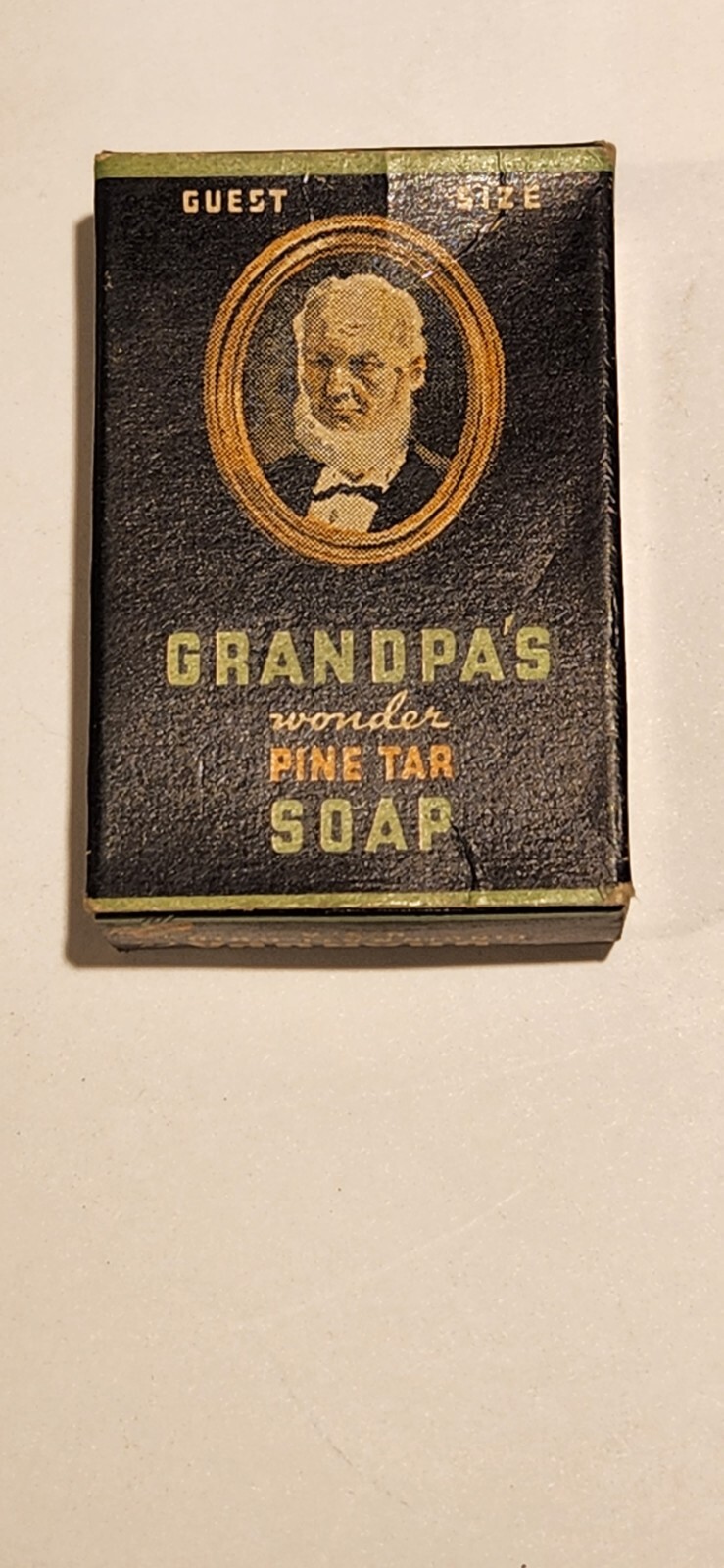 Vtg Grandpa’s Wonder Pine Tar Soap – Rare ” Guest Size ” Original W Box – Look!