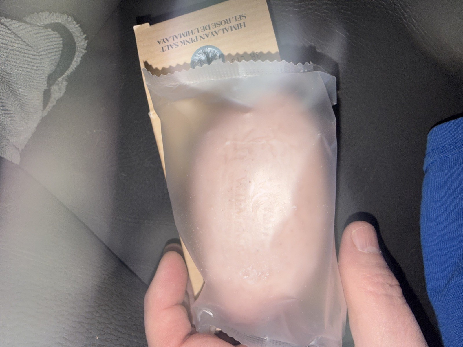 AVON Veilment Natural Spa Himalayan Pink Salt Exfoliating Soap 5.3 oz Lot Of 2