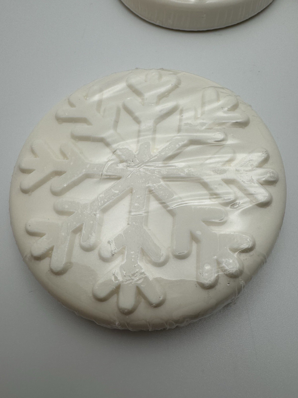 Crate & Barrel Snowflake Guest Soap Set of 3 White NWT Sealed USA