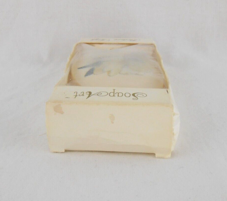 Lasting Impressions Soap Art 3.0 oz Picture Soap Bath Bar Welcome Guest