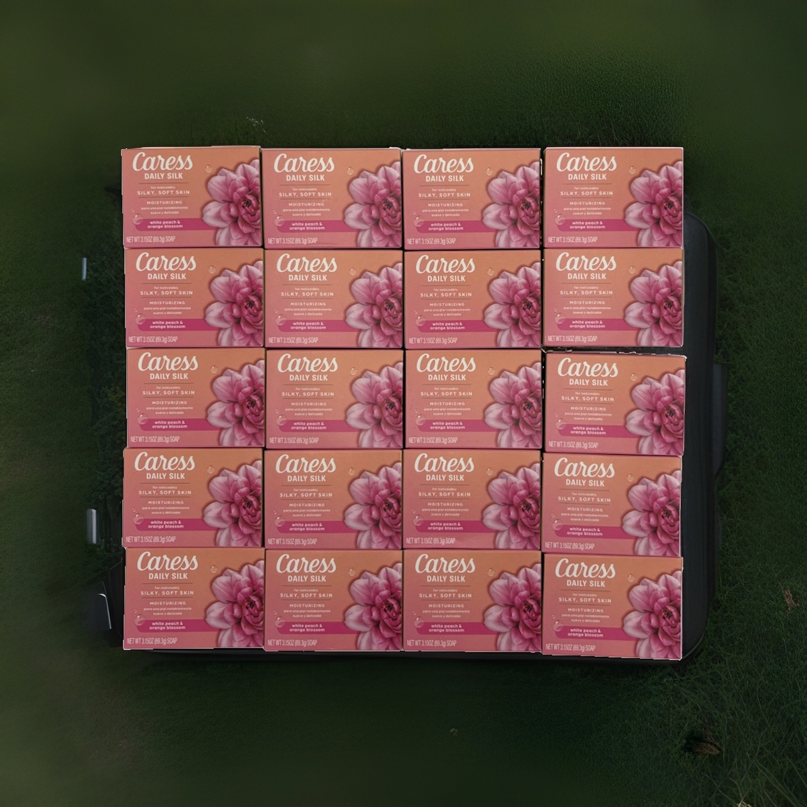 20 Caress Daily Silk Bar Soap. White Peach.& Orange Blossom. Individually Box