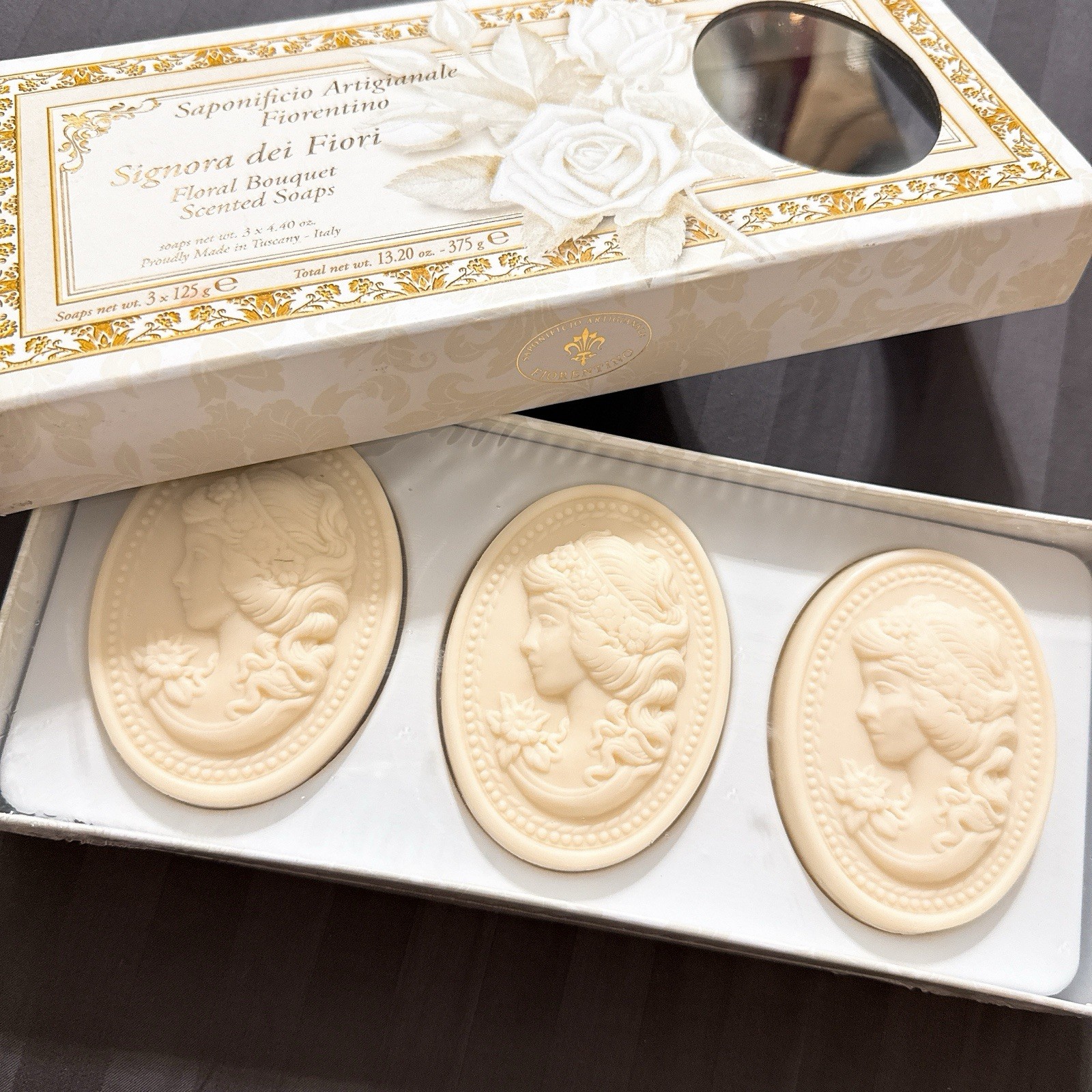 Saponificio Artigianale Fiorentino Floral Bouquet 3×4.40 Oz Bars soap Italy