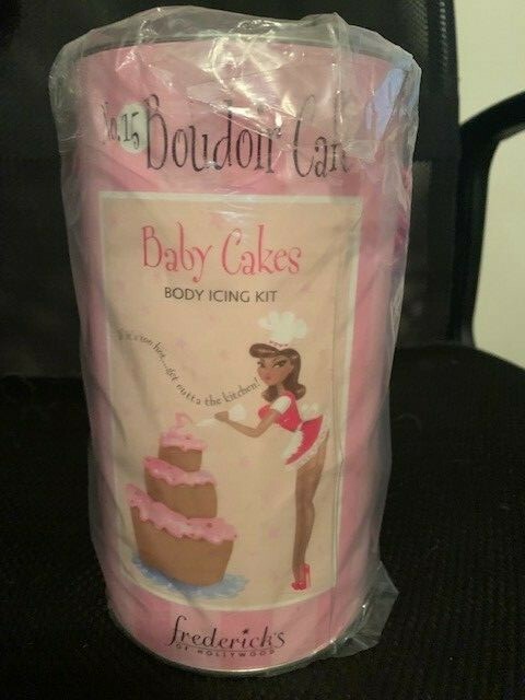 Vintage Fredericks of Hollywood Boudoir Cafe Baby Cakes Body Icing Kit / Never O