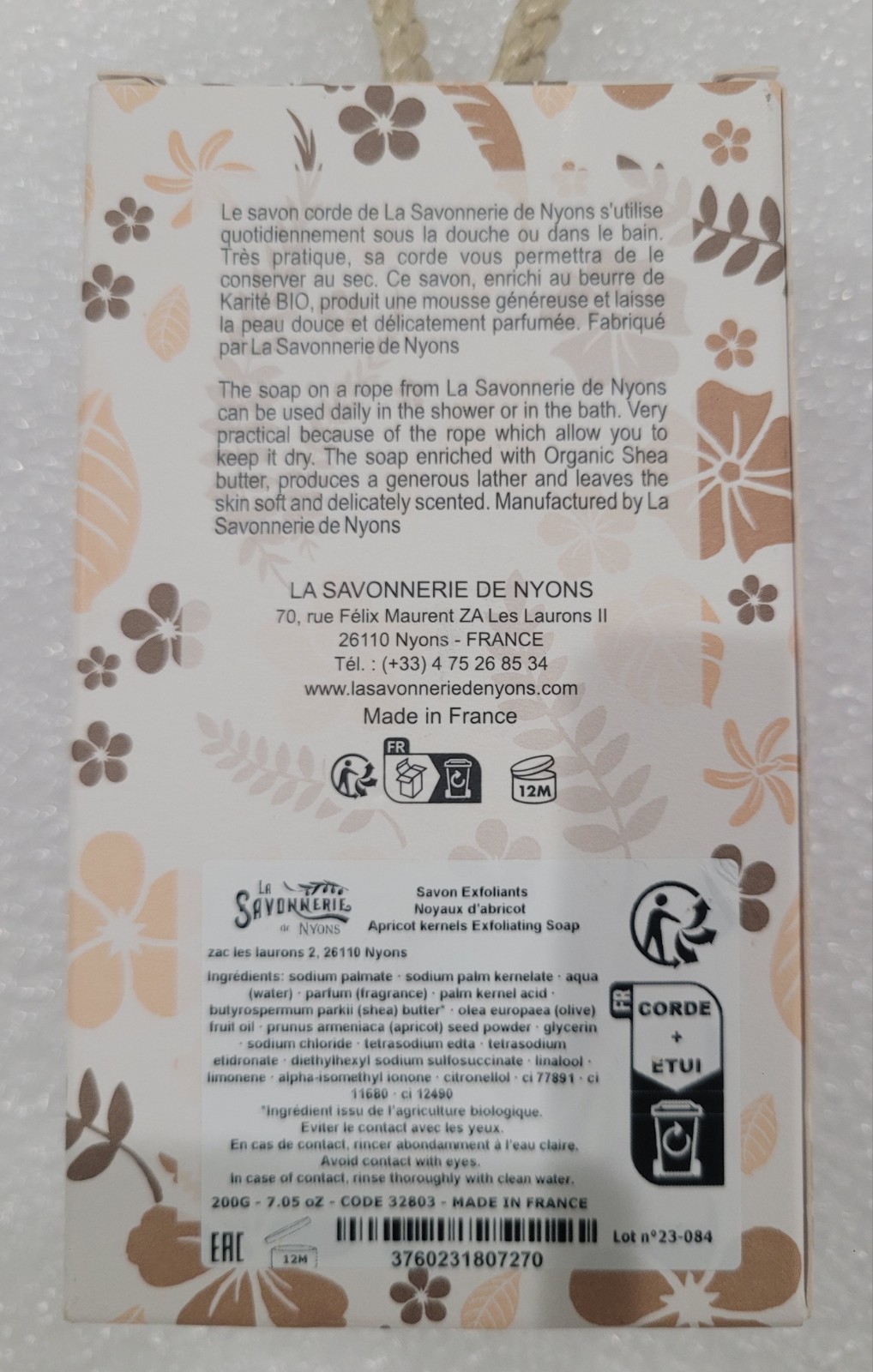 La Savonnerie de Nyons Savon Corde Apricot Kernels 7.05 Oz Bar Soap on a Roap