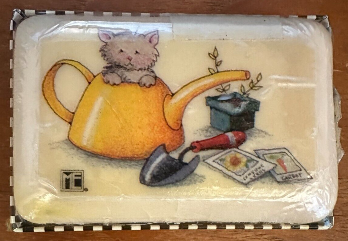 MARY ENGELBREIT Collectible Soap, Kitty In A Kettle, Almond Fragrance (NEW)