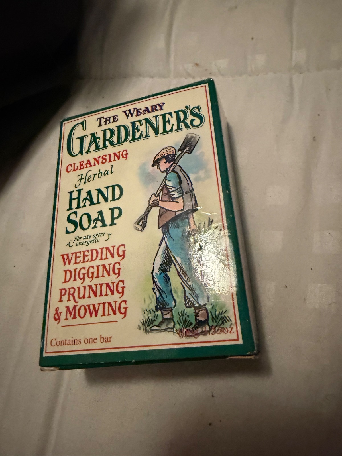 New Vintage The Weary Gardener’s Herbal Hand Soap Bar 3.35 oz. 95g England UK