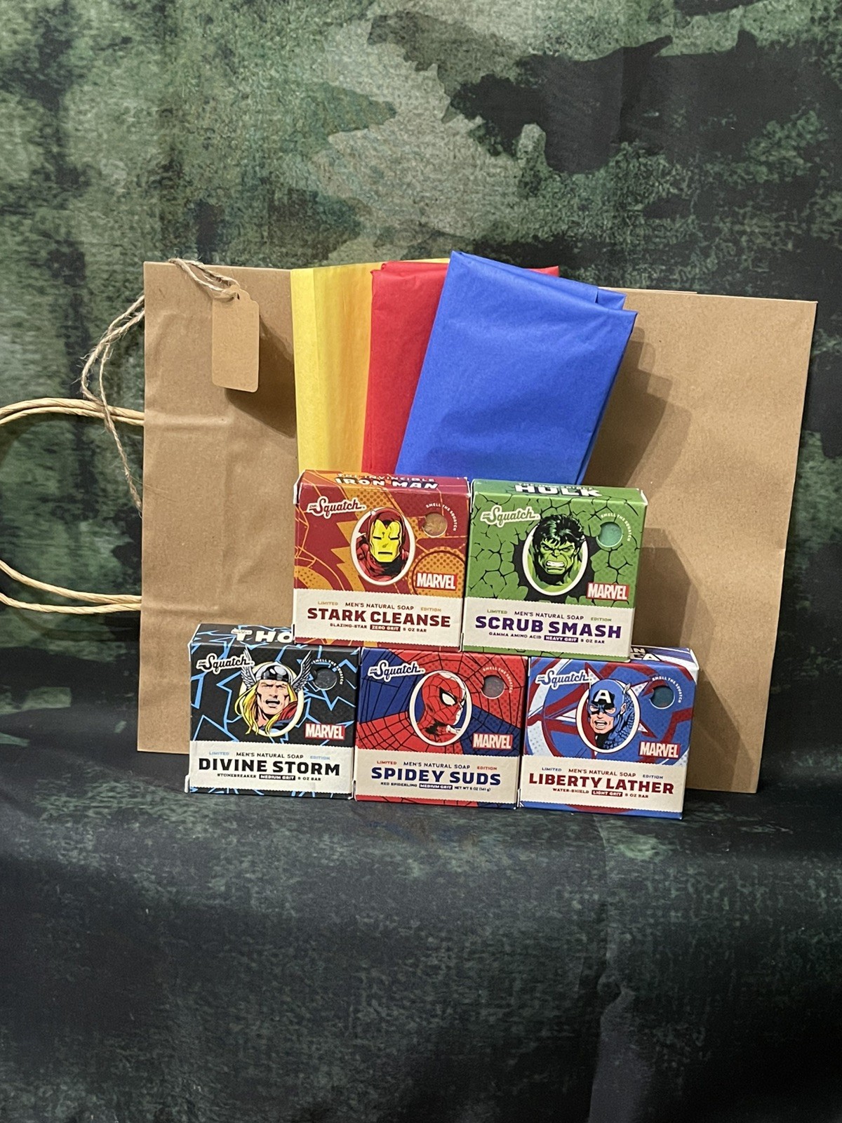 Dr. Squatch Avengers Soap Gift Bag 5 Soaps Great Men’s Birthday Gift