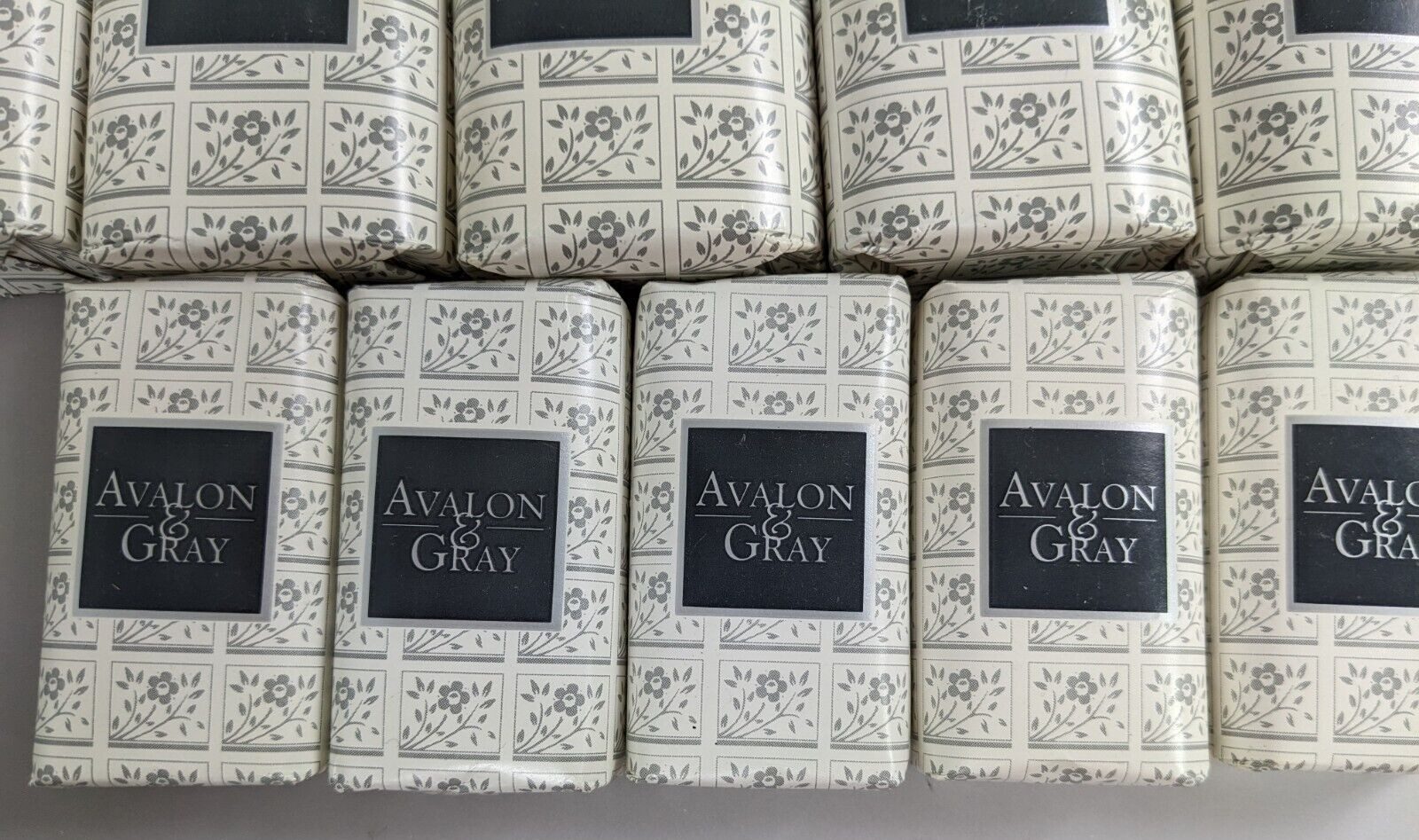 Soap Bars LOT Avalon & Gray, Colloidal Silver, Alchimia Italy, 15 BARS 38 oz.