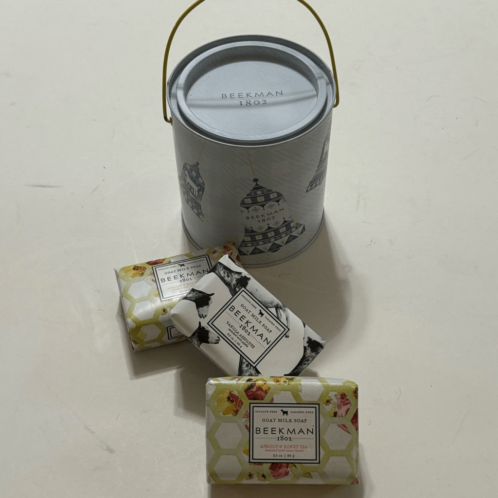 Beekman 1802 Goat Milk Soap set Holiday bucket Vanilla Absolute/ Apricot Honey
