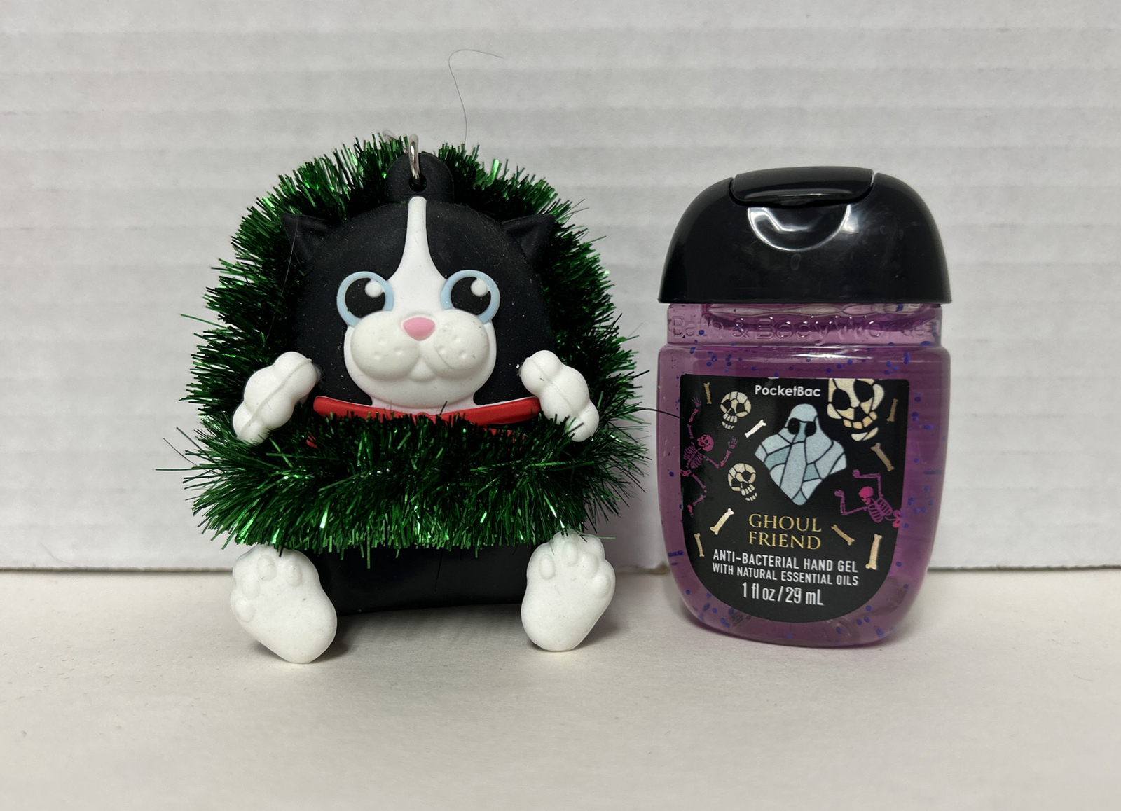 NWT Bath & Body Works Meowy Christmas Kitty in Wreath Holder & Pocketbac
