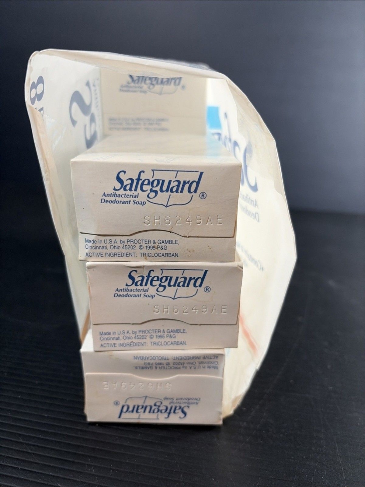 Vintage 1995 Safeguard Beige Antibacterial Deodorant Soap 7-Bar Bundle 5oz Each