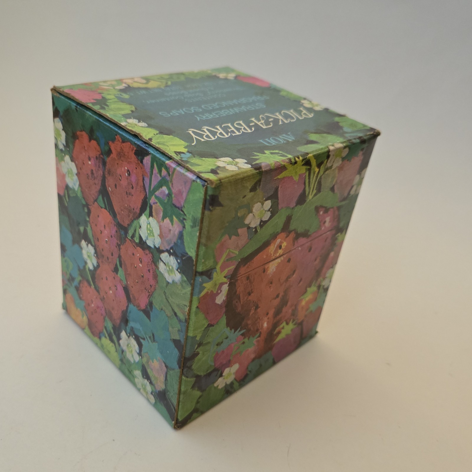 Vintage 1970’s Avon PICK-A-BERRY Strawberry Fragranced Soaps Container with Box