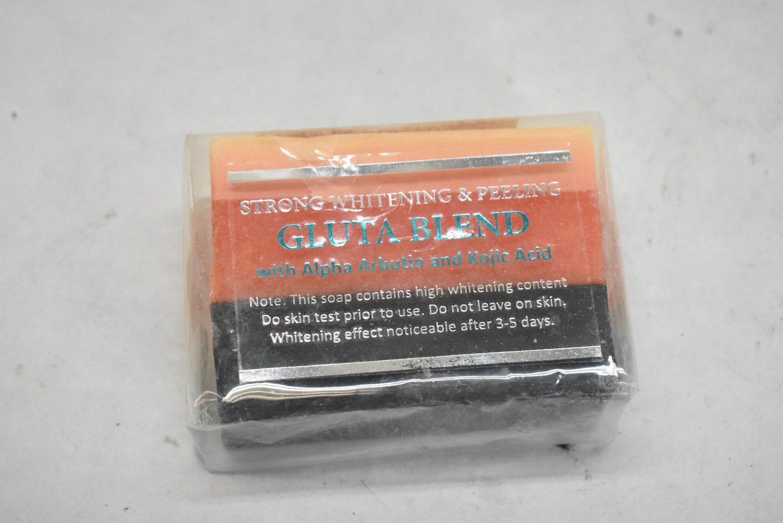 Relumins Gluta Blend Whitening Soap Bar Strong Peeling Alpha Arbutin Kojic Acid