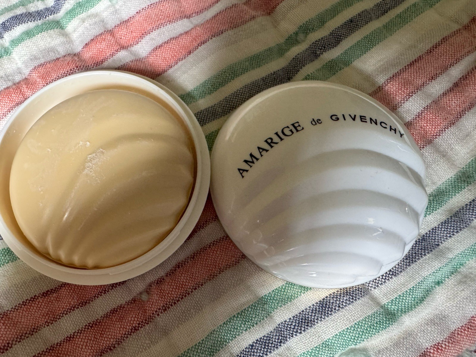 AMARIGE de GIVENCHY Delicate Perfumed Soap 40g 1.4oz Mini Travel W/Case