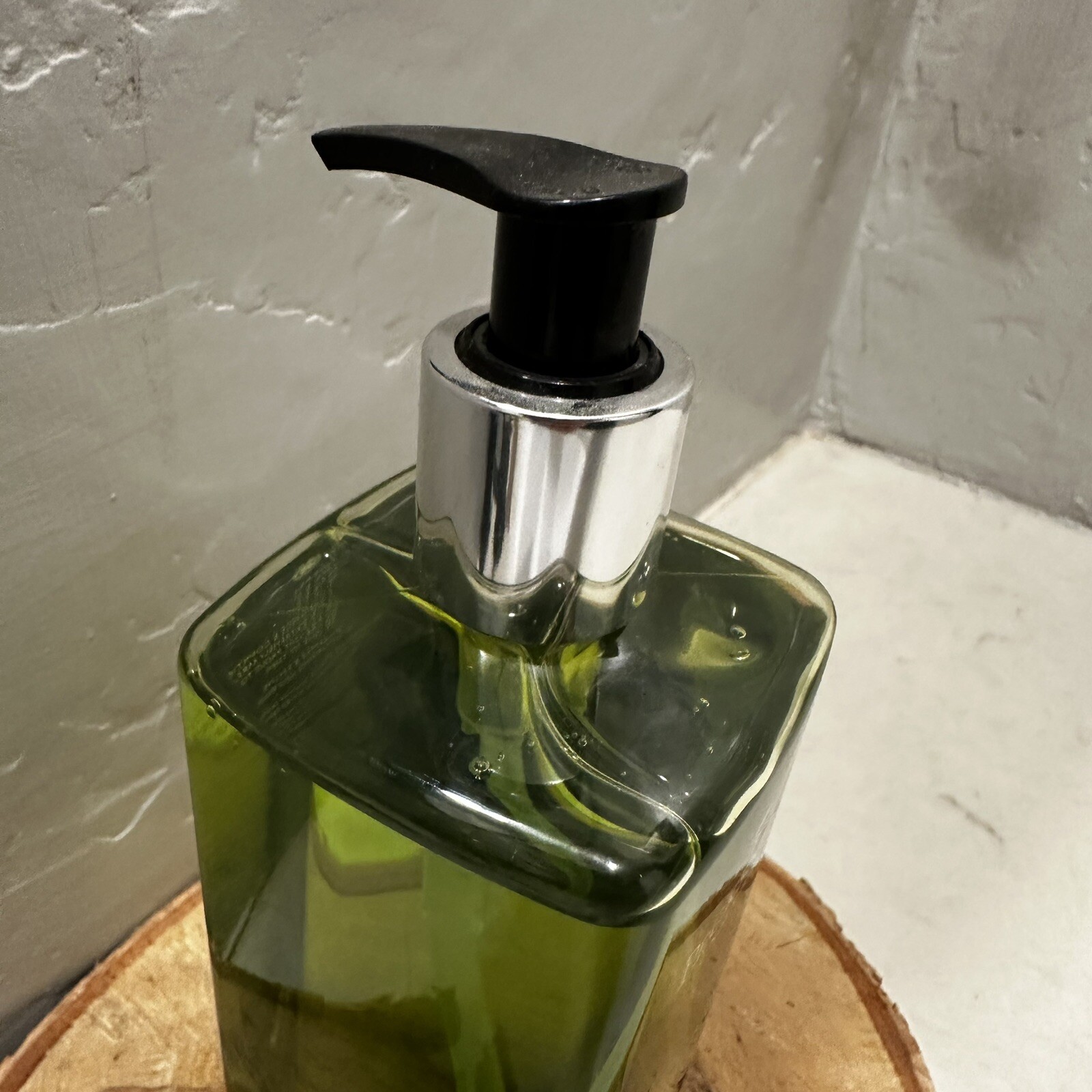 Pecksniff’s Hand Wash Pineapple Key Lime Limited Edition Hand Soap 500ml 16.9