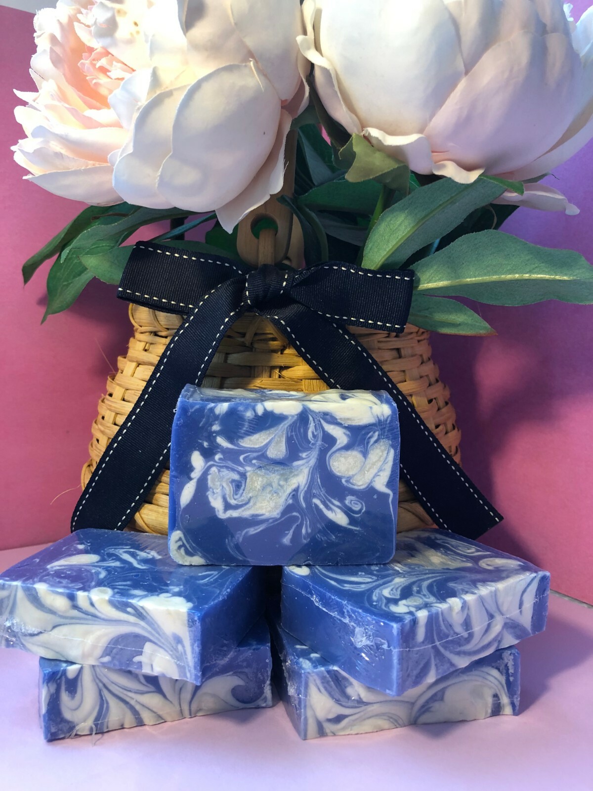 VEGAN / ORGANIC / NATURAL SOAPS ~ 12 Fragrances Available