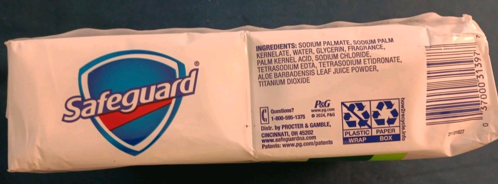 Safeguard Bath Bar Soap, Fresh Clean Scent with Aloe, 3.2 oz (8 Count) (C065)