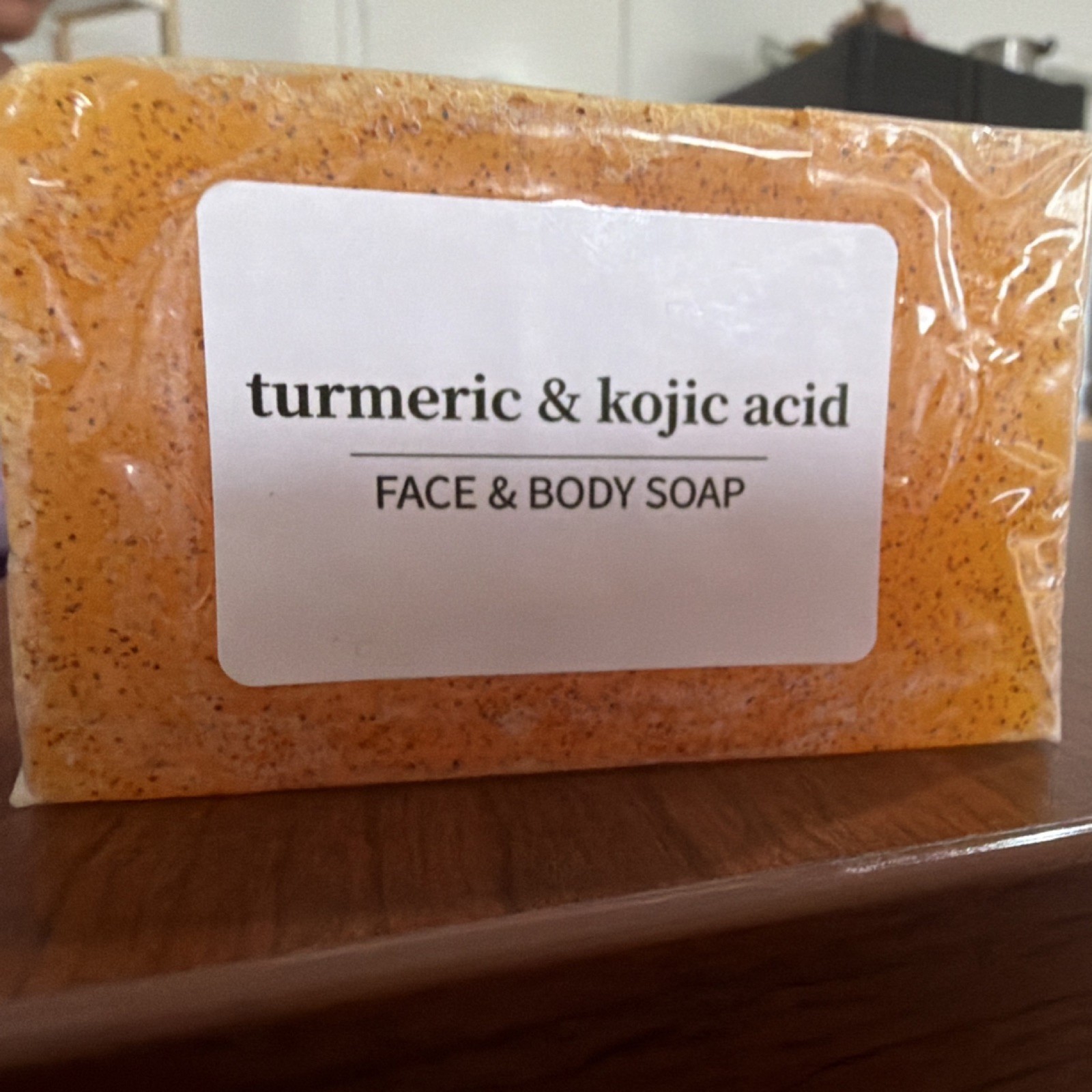 8 for $20 Turmeric & Kojic Acid Moisturizing Brightening Face & Body Soap 100g.