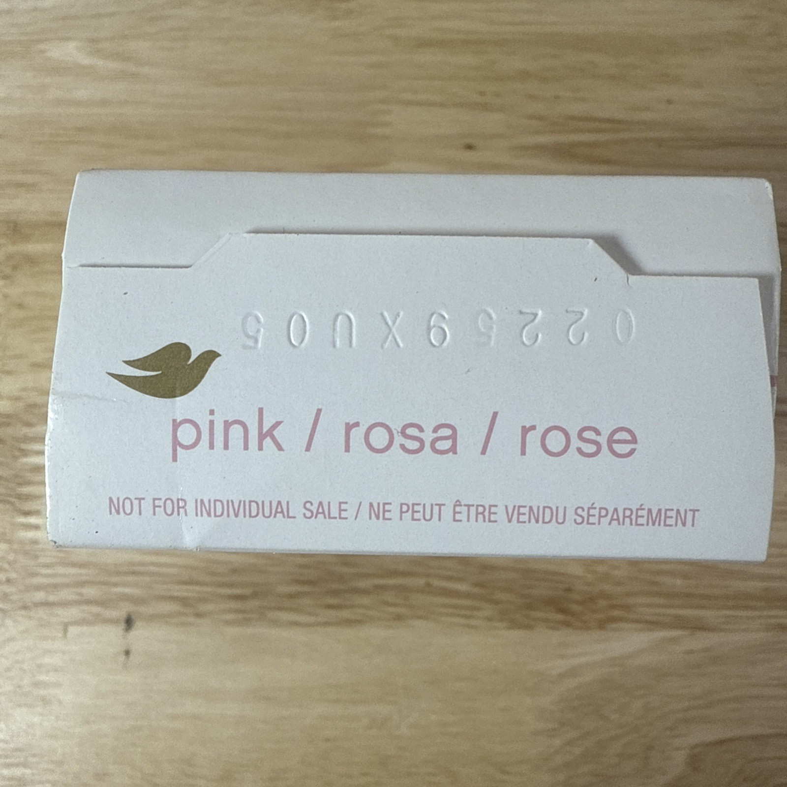 6 Dove Beauty Bar Soap Sensitive Moisturizing Creme, Unscented 3.75oz / 2 Extras