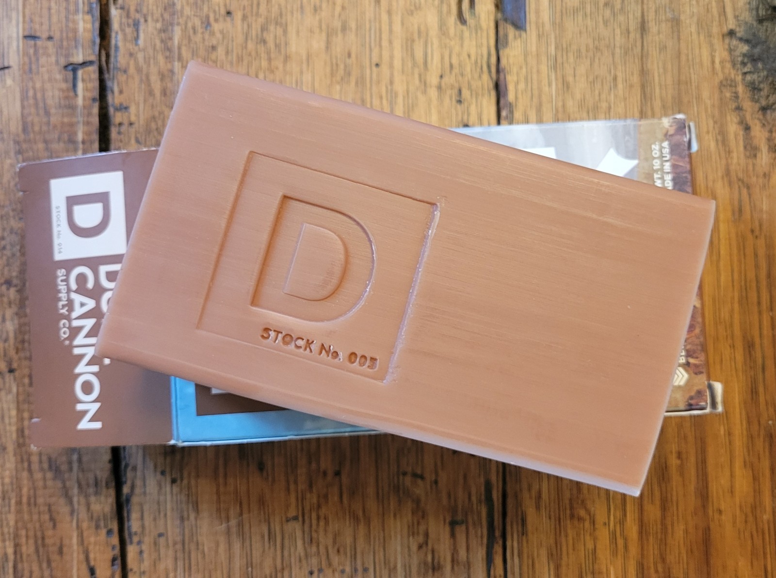 Duke Cannon Leaf And Leather Big A** Brick Of Soap 10oz