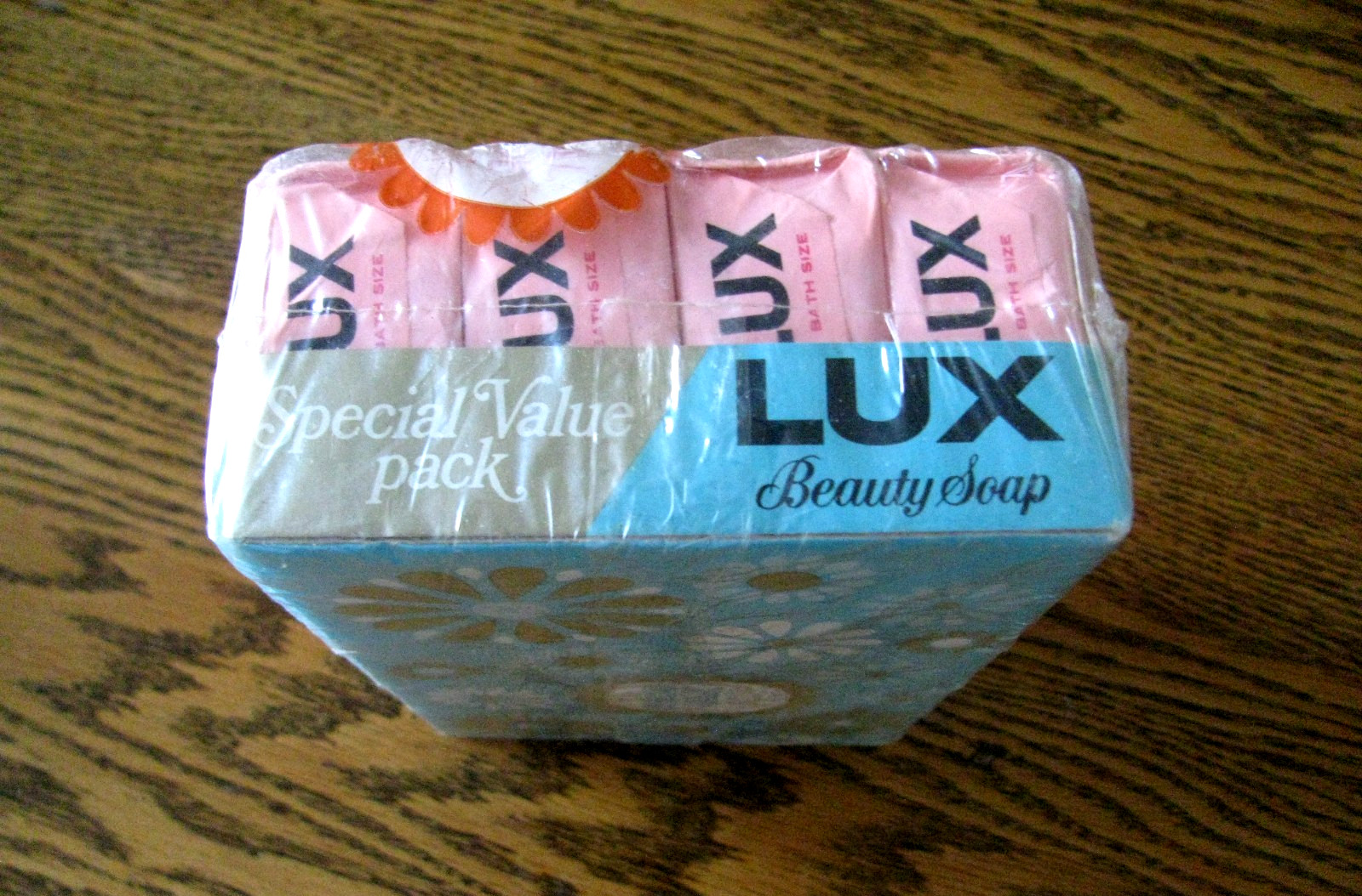 Vintage NOS Multi-bar Pack of 8-5 oz. Bars of Pink LUX Beauty Soap