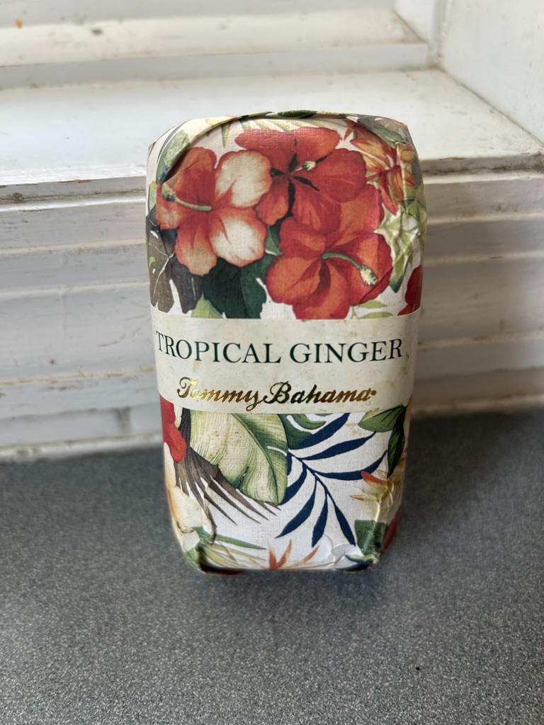 RARE TOMMY BAHAMA TROPICAL GINGER 6 OZ 170 g SOAP BAR USA