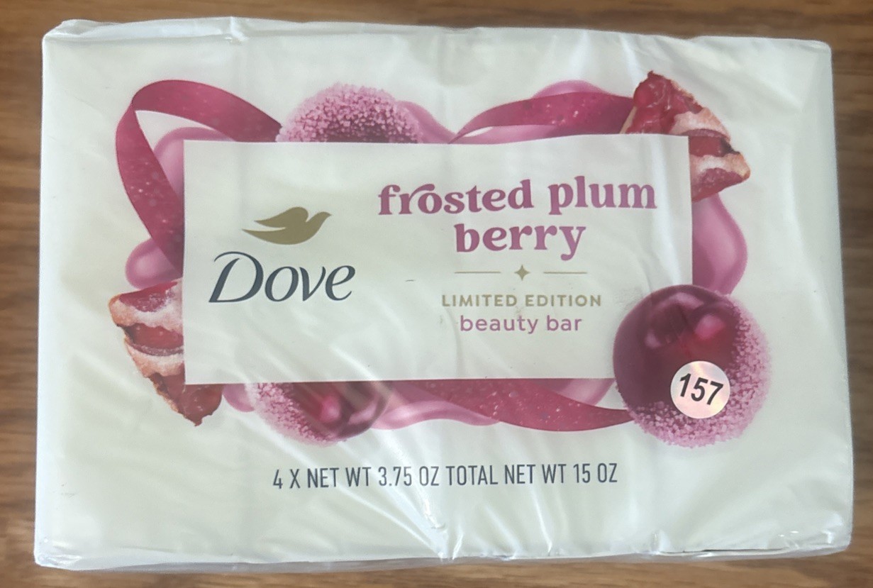 8 Bars Dove Frosted Plum Berry Limited Edition Holiday Treats Bar Soap 3.75oz