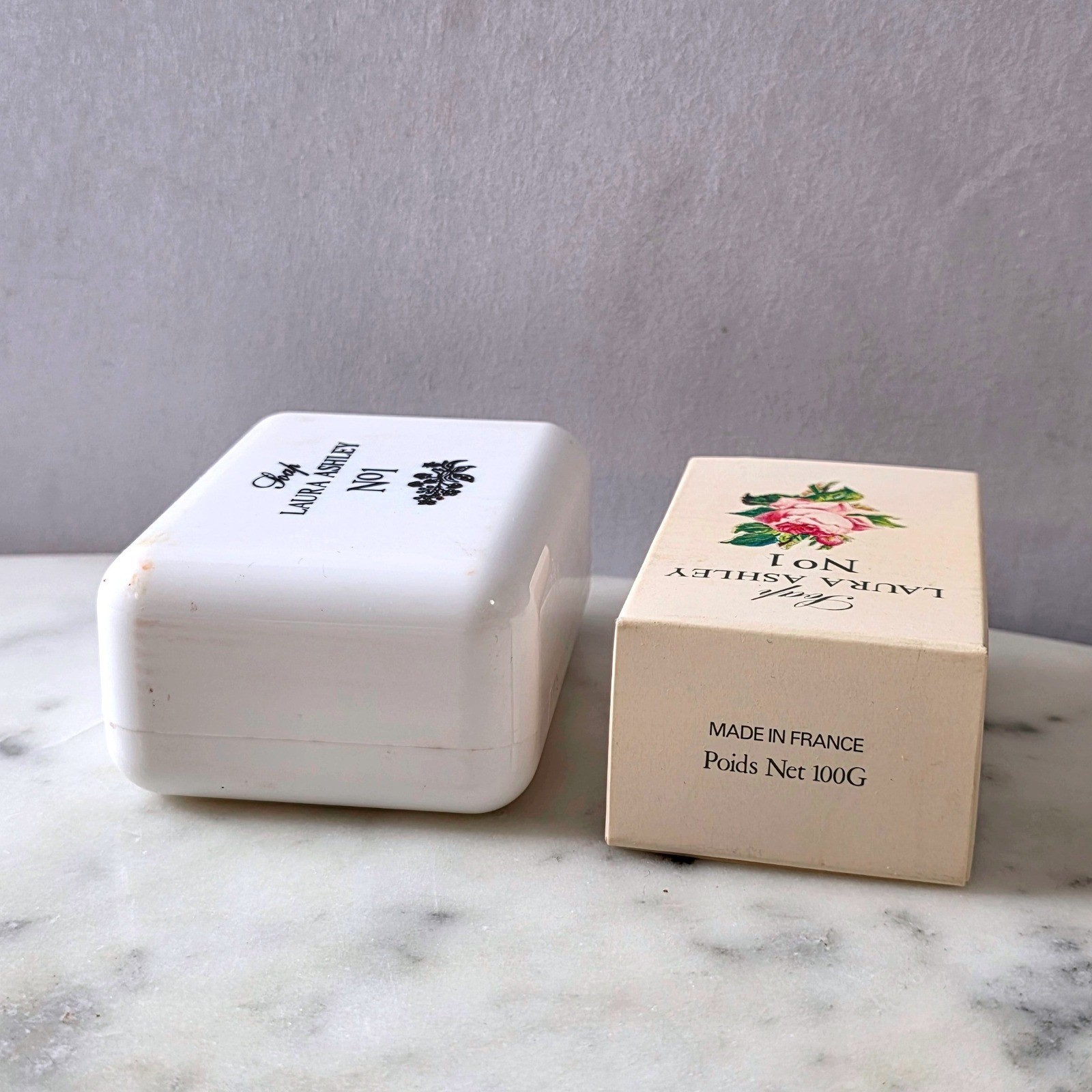 Vtg Laura Ashley No 1 Soap Bars set 2 Plastic Travel Case Original Box Sealed