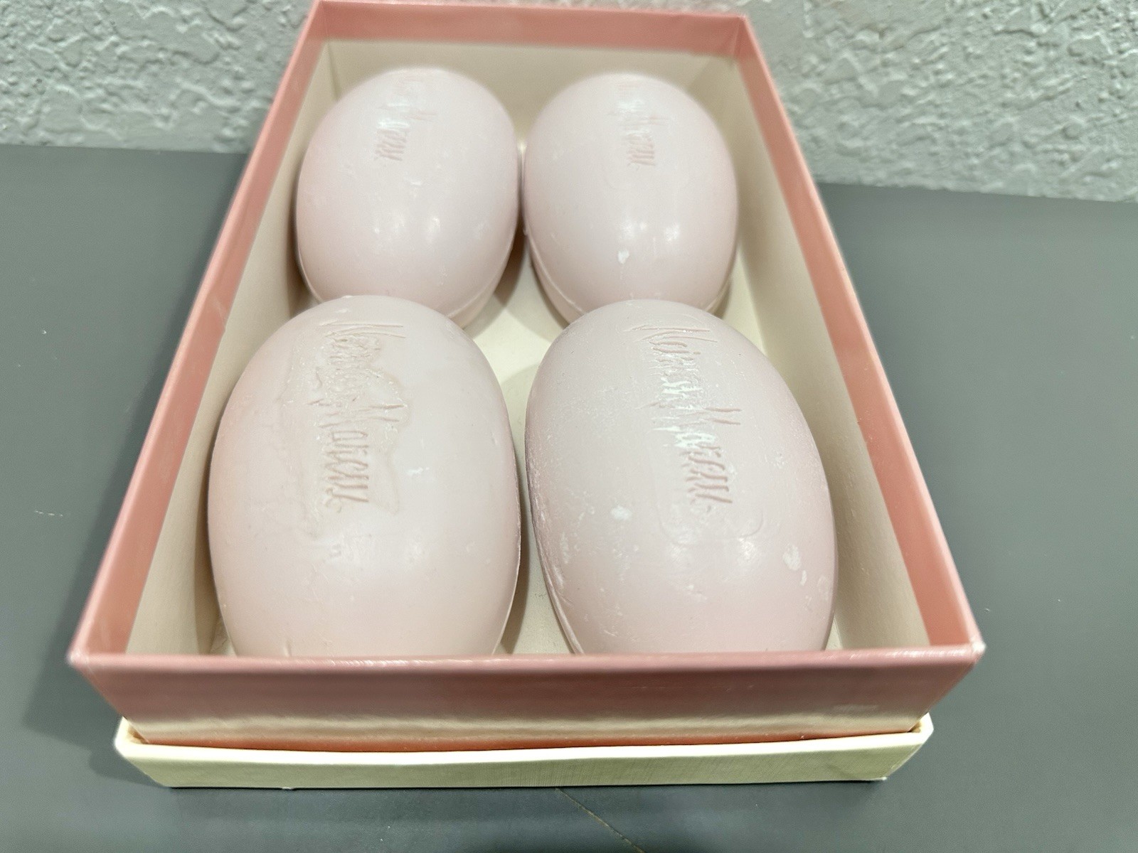 VTG Neiman Marcus Tuberose Bath Soap Box Set – 4 Count Total 24oz/680g Read