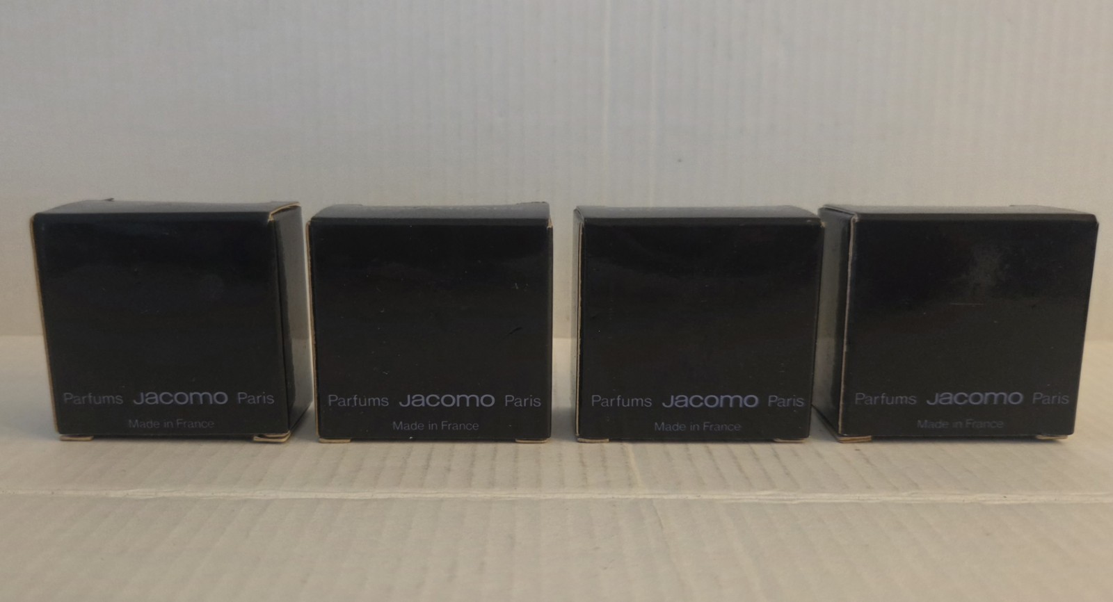Lot of 4 Jacomo de Jacomo Paris 1.05 oz x4 Mini Soap New in Box Old Stock