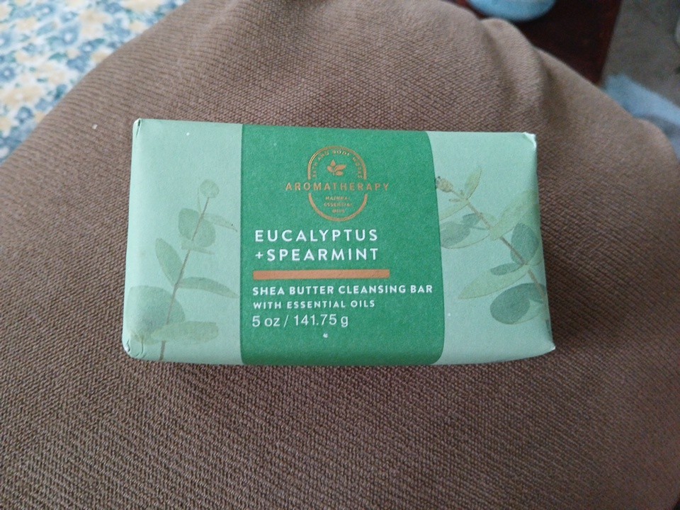 Bath Body Works Shea Butter Cleansing Bar Eucalyptus Spearmint W Essential Oils