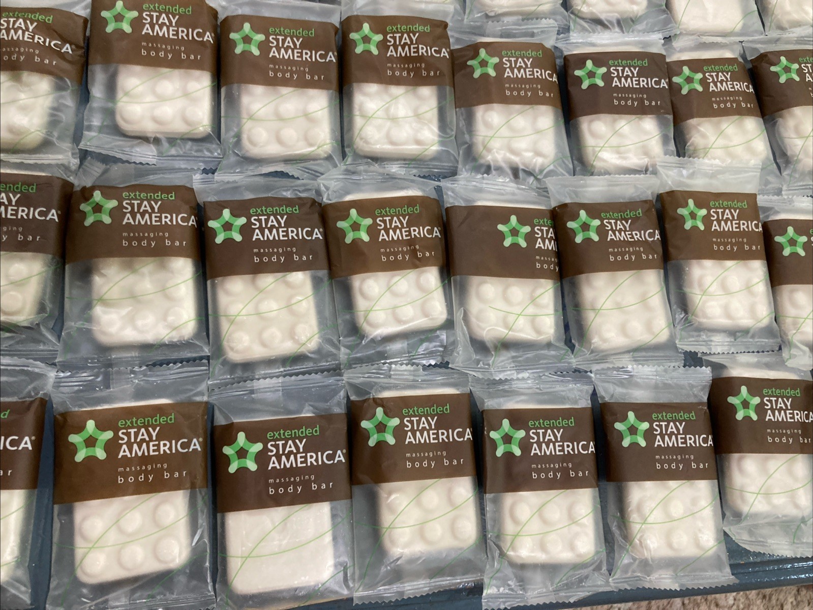 Lot of 46 Extended Stay Hotel White Tea 1.5 Oz Massaging Body Soap