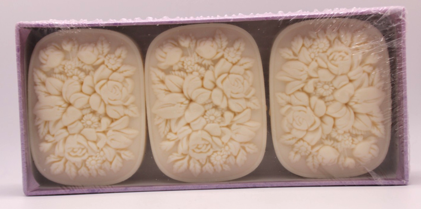 Saponificio Artigianale Fiorentino Tuscan Lavender Bath Soap, 3 x 4.40 oz Sealed