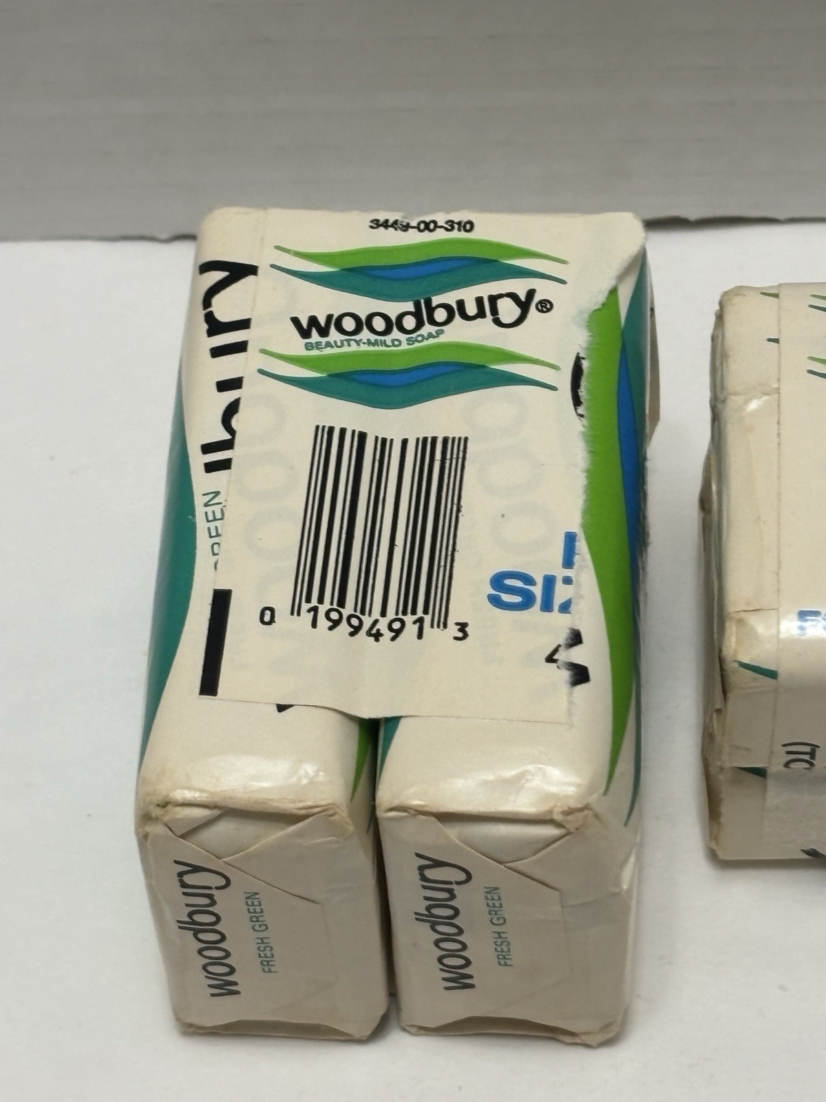 Vintage 4 Bars Woodbury Fresh Green Beauty-Mild Soap. New – Movie Prop 1970s USA