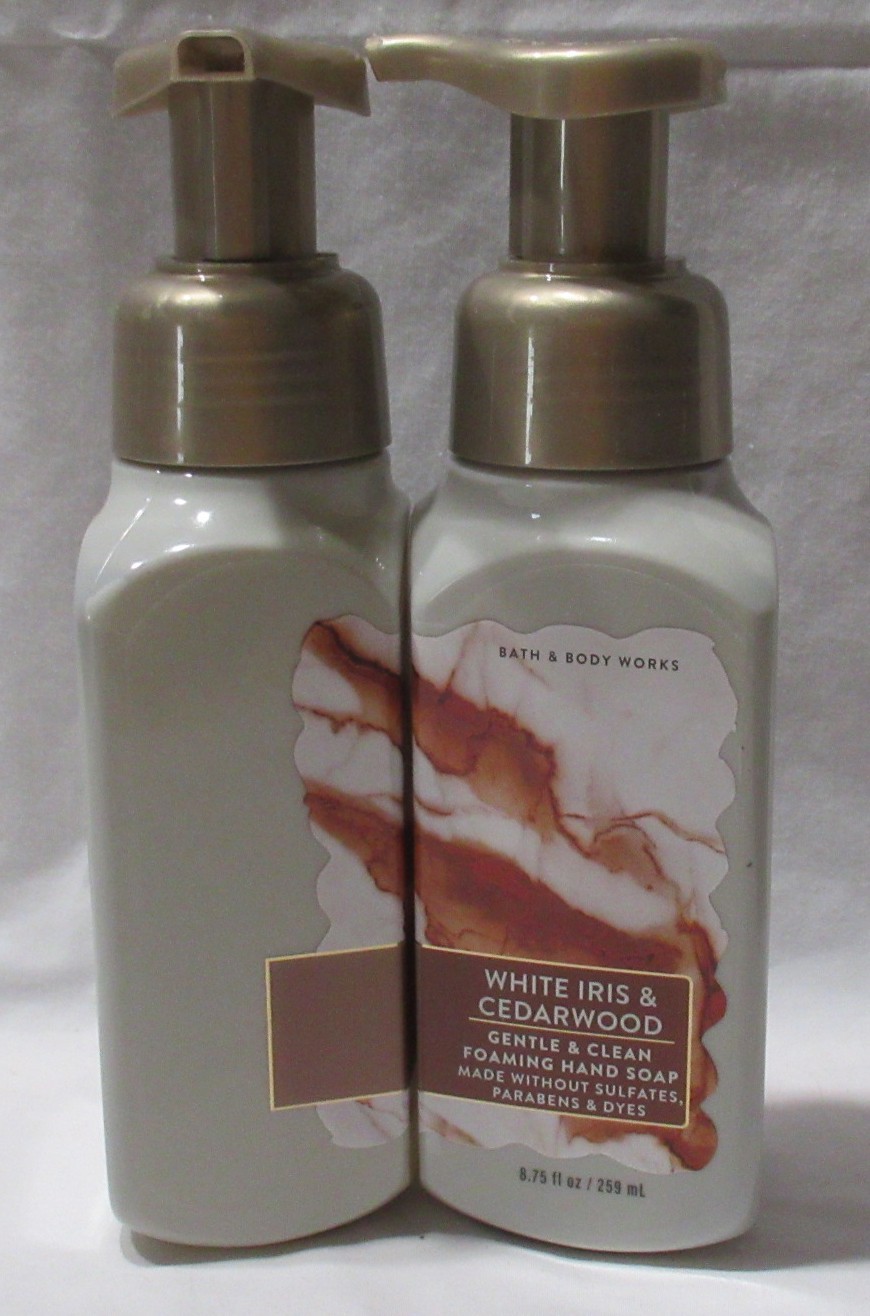 Bath & Body Works Gentle & Clean Foaming Hand Soap Lot 2 WHITE IRIS & CEDARWOOD