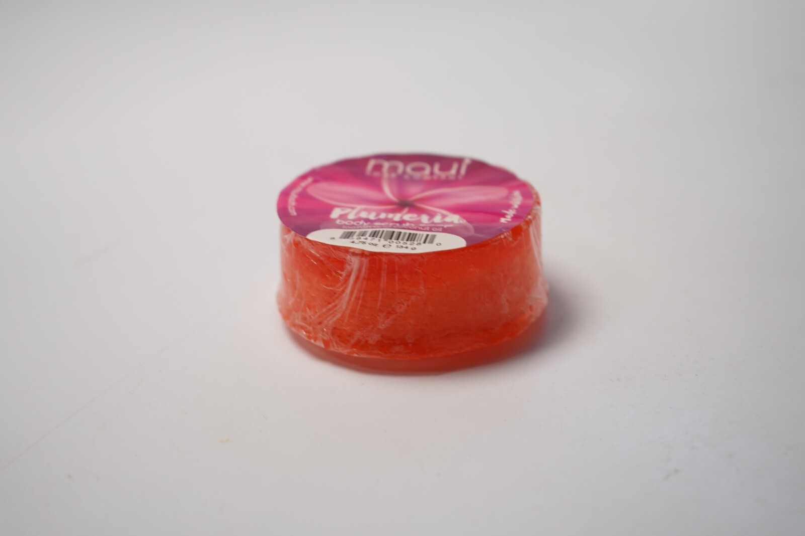 Maui Soap Co Loofah Body Scrub Soap – Plumeria Loofah and Coconut Oil Bar 4.75oz