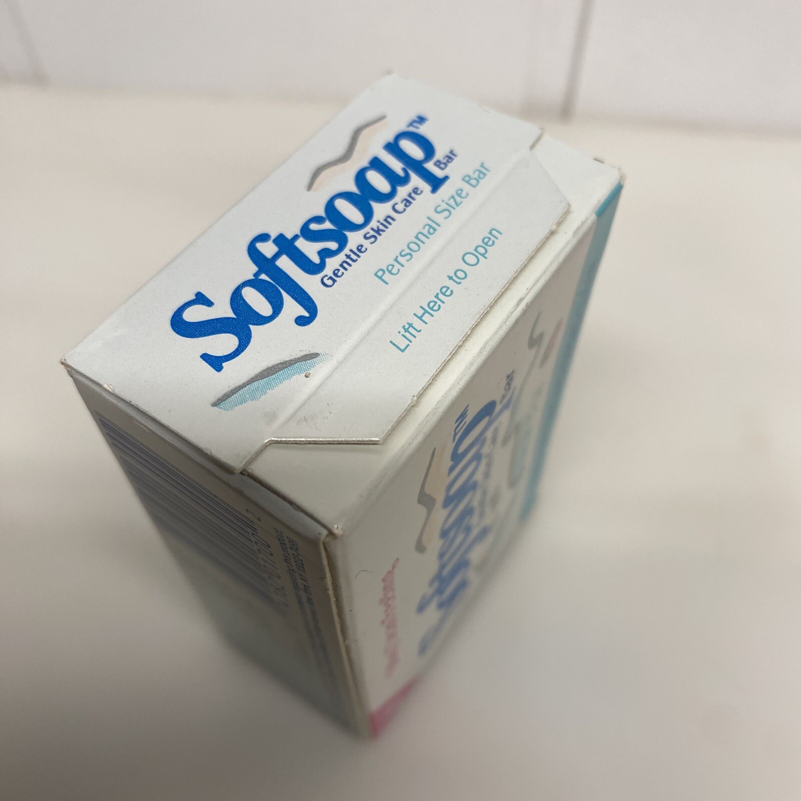 Vtg 1990s Soft Soap Gentle Skin Care Bar Silky Clean Feeling 3 oz NOS Retro