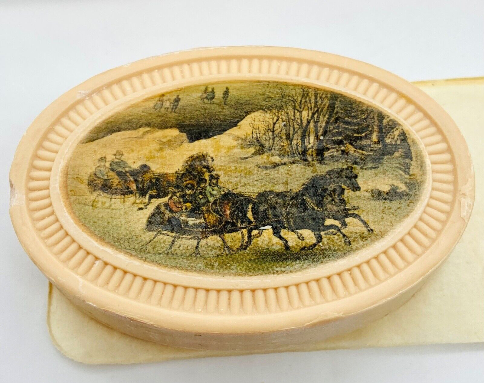 Avon Soaps 1876 Winterscapes Currier & Ives Design 2 Bars In Original Box