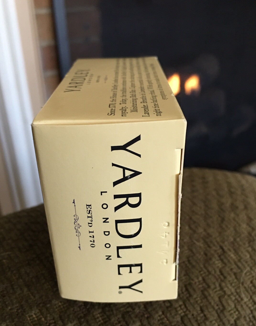Yardley London Bath Soap Bar English Lavender Scent & Essential Oils 4.25 oz NOS