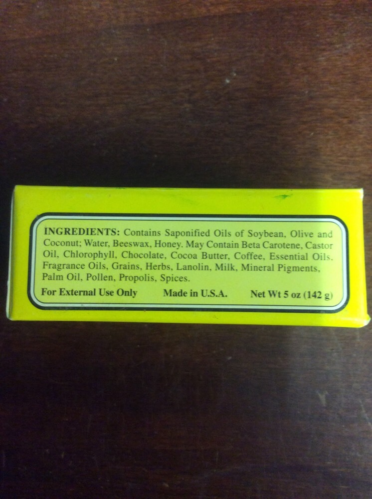 Cape Cod Cranberry Scent Handcrafted Honey Bar Soap 5 oz / 142 g