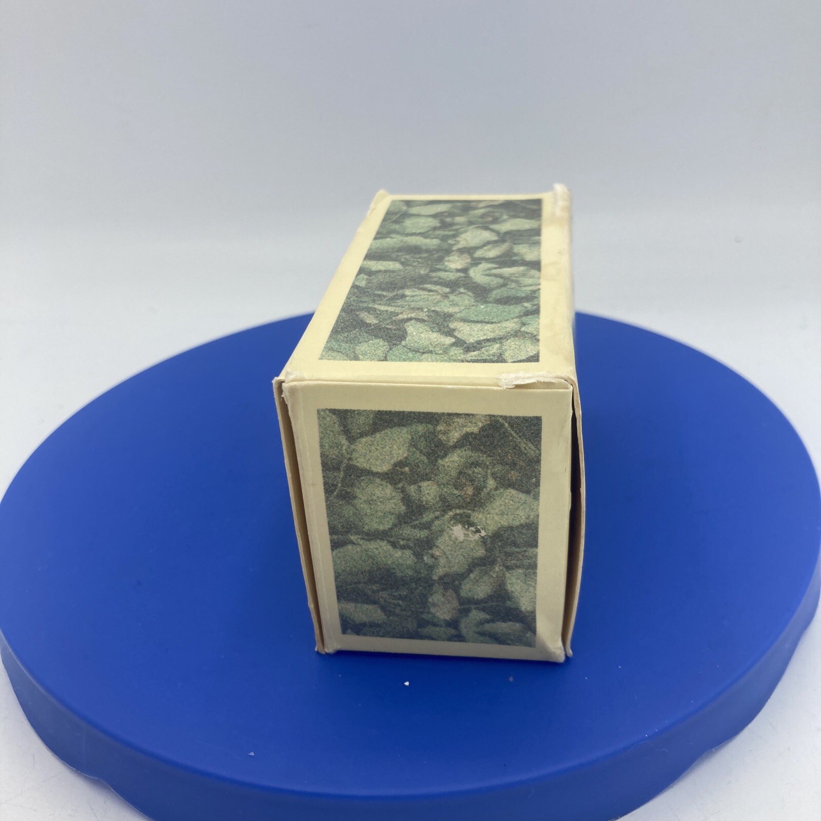Vtg Garden Botanika Vanilla Gardens Perfumed Soap 4.2 oz 120 ml Discontinued