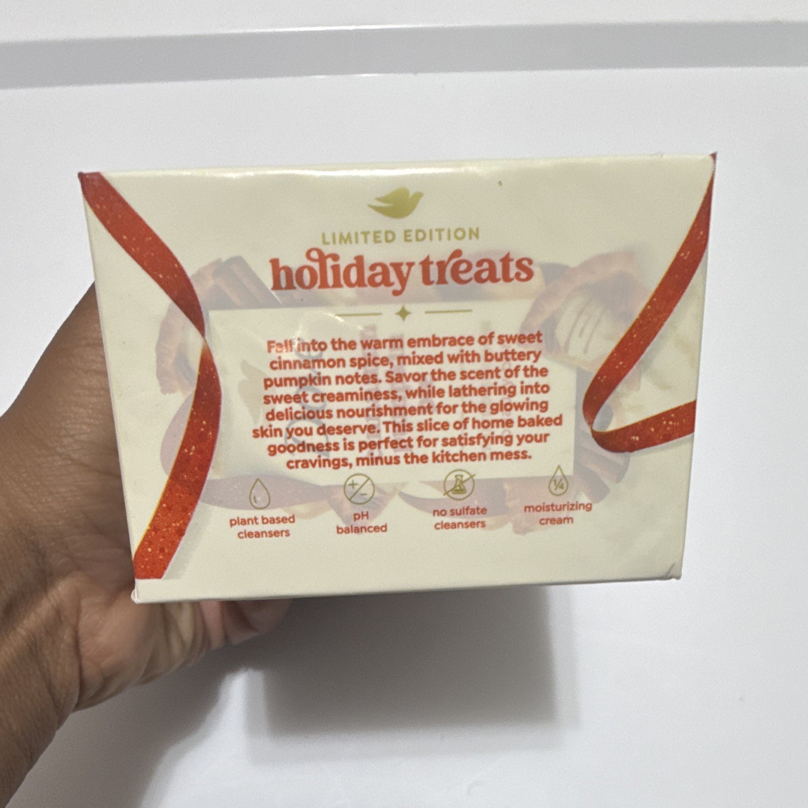 Dove Cinnamon Pumpkin Pie Beauty Bar Soap 4-Pack, Holiday Treats 15 oz