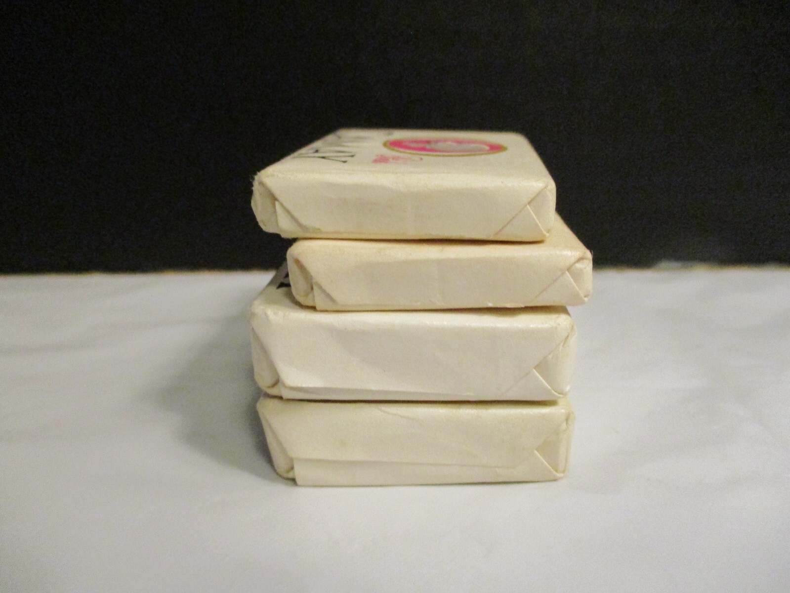 Lot 4 Bars Camay Hotel Travel Size Soaps 2 1 Oz, 2 .5 Oz NOS Unopened Vintage