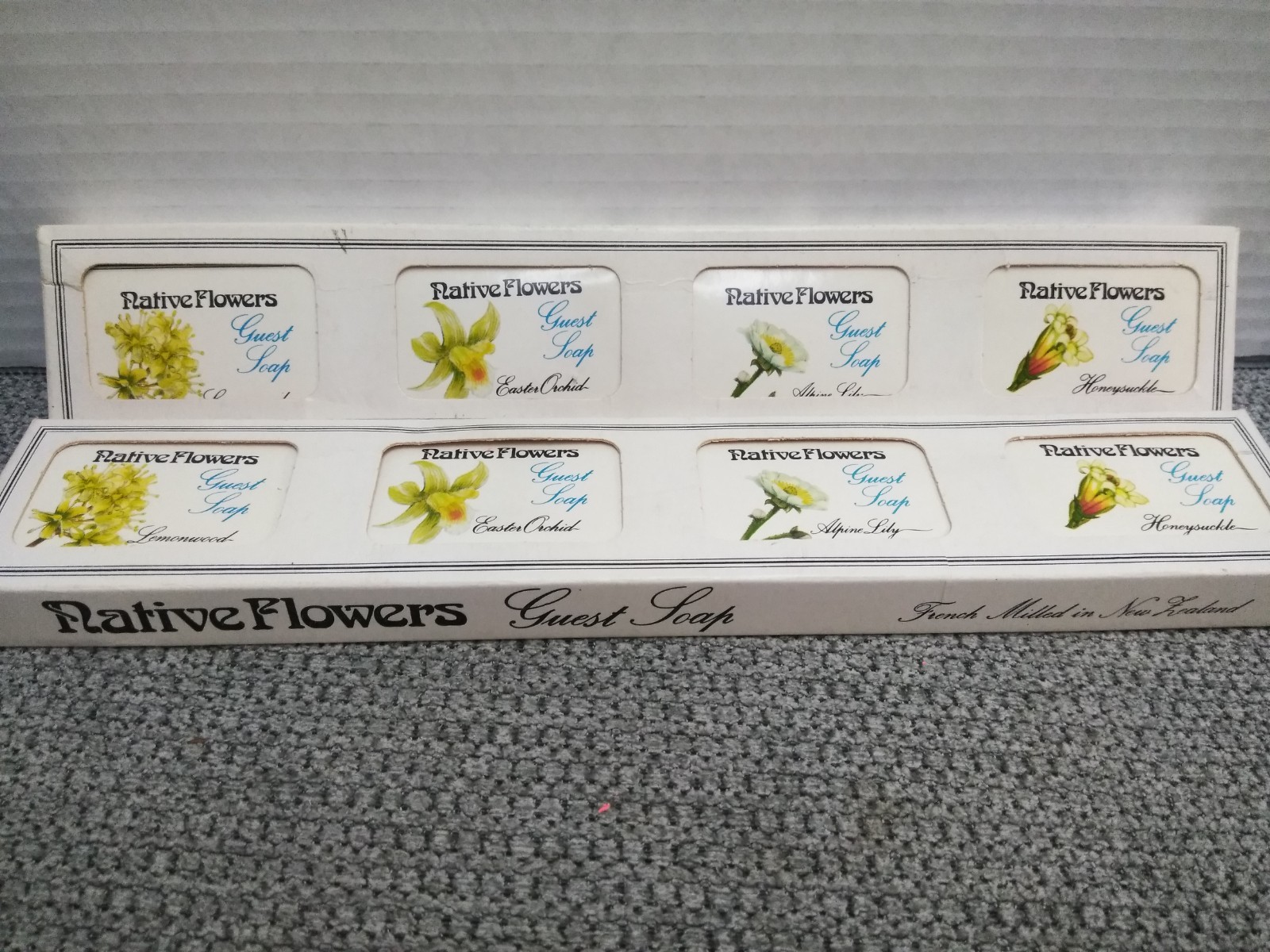 VTG. NATIVE FLOWERS Guest Soaps 40g EA (8) French Milled IN NEW ZEALAND (2PK)