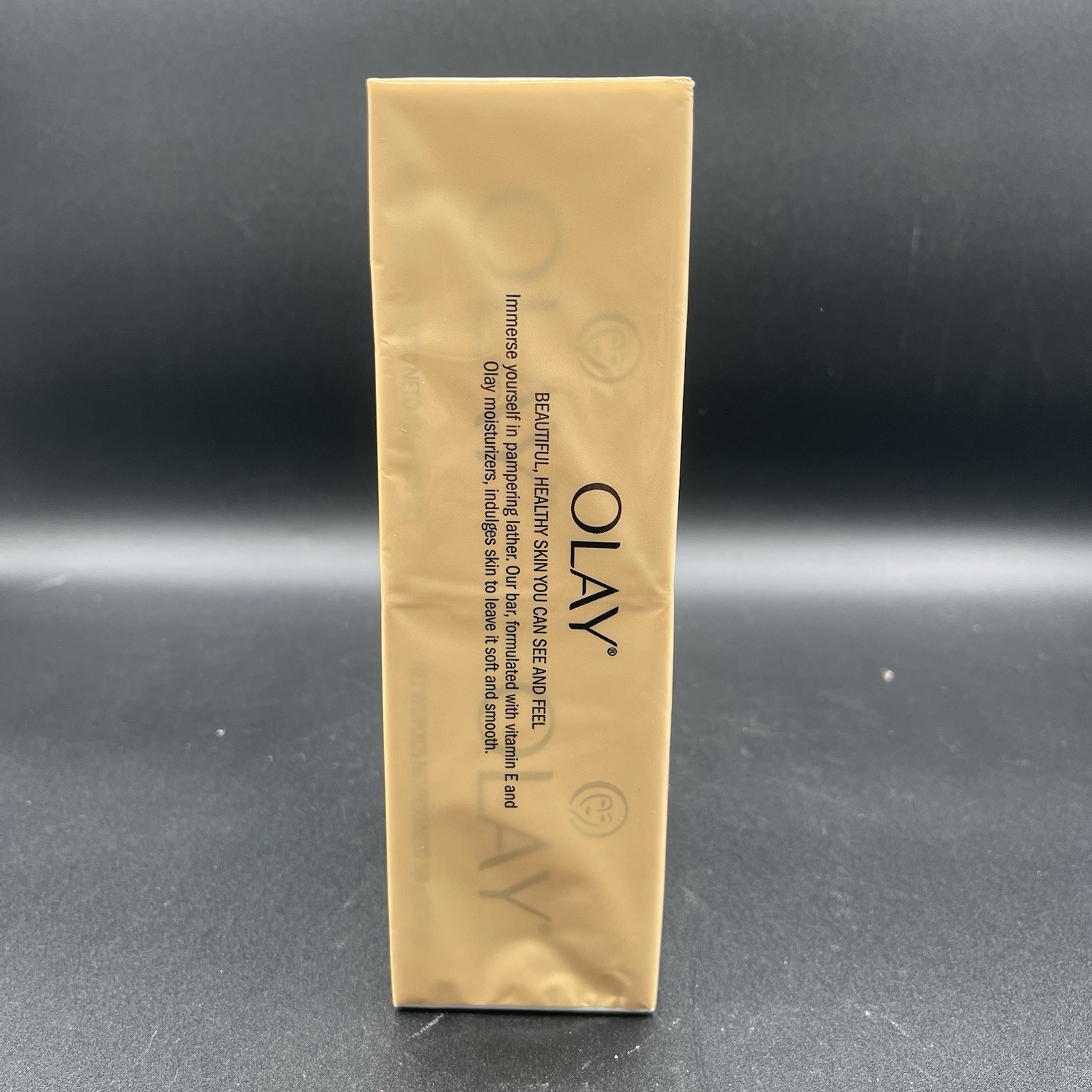 Olay Vitamin E Skin Hydrating & Moisturizing Cleansing Bar Soap 3.75Oz (6 Count)