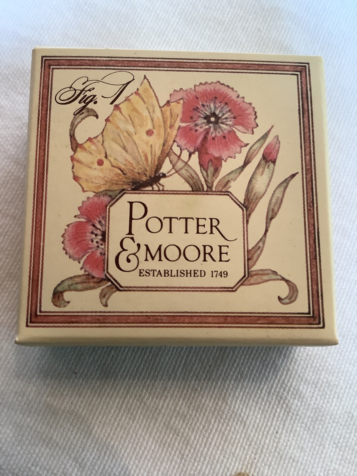 Potter & Moore Tin 12 Soap Bars Coppelia Wild Rose Lavender Melissa Geranium