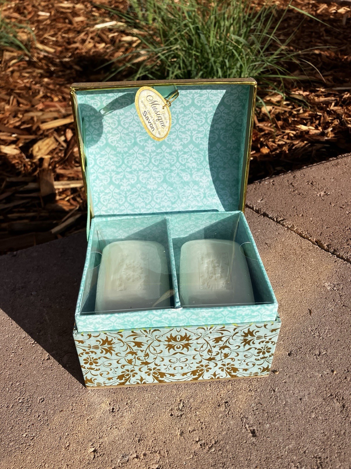New Mystique Soap Box Music Box 2 Soaps Works Rose Soap Savon